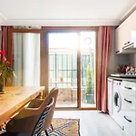Dualis Hotel 2*