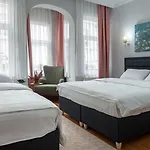Dualis 2* Estambul
