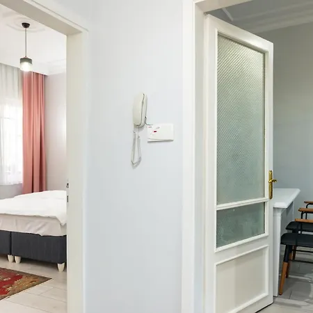 Dualis 2* Provincia di Istanbul